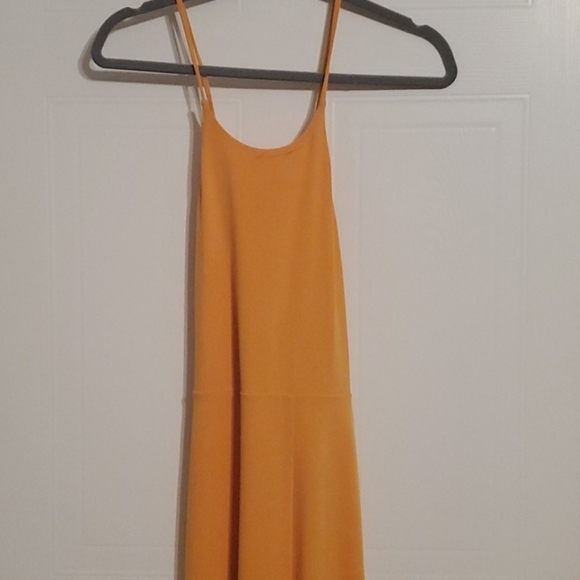 Mustard yellow dress - Picture 2 of 8